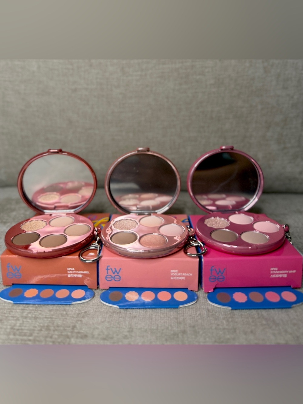 FWEE Pocket Eyeshadow Palette Bundle (3 Palettes) - Picture 3 of 3